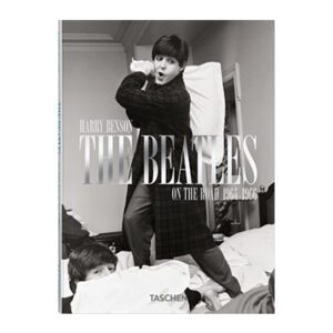 19 Harry Benson. The Beatles